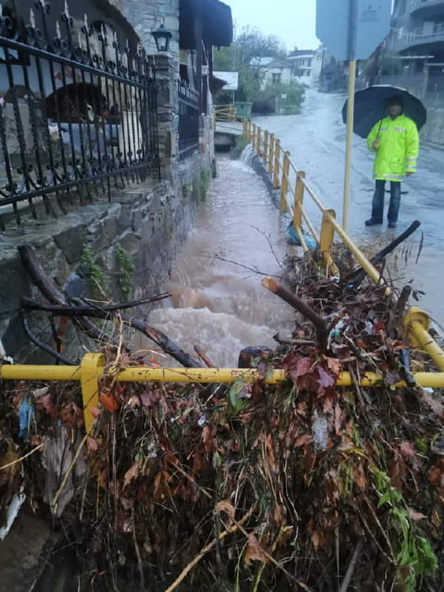 Καιρός: Πέρασε η «Άριελ» και έκλεισε τους δρόμους - Βελτιωμένος ο καιρός σήμερα