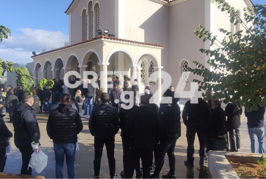 Κρήτη:  - Τελευταίο «αντίο» στην 21χρονη Έμμα που σκοτώθηκε στη Θεσσαλονίκη - Δείτε βίντεο