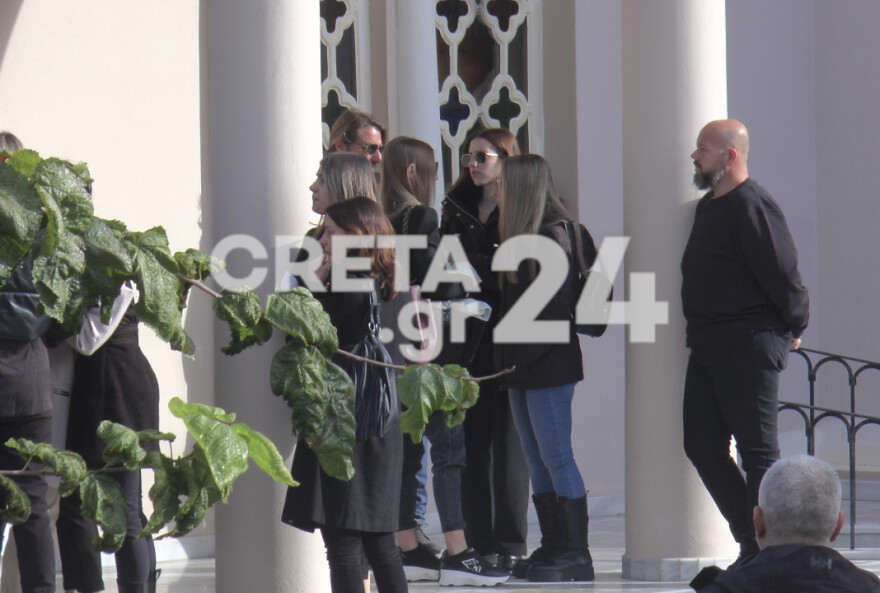 Κρήτη:  - Τελευταίο «αντίο» στην 21χρονη Έμμα που σκοτώθηκε στη Θεσσαλονίκη - Δείτε βίντεο