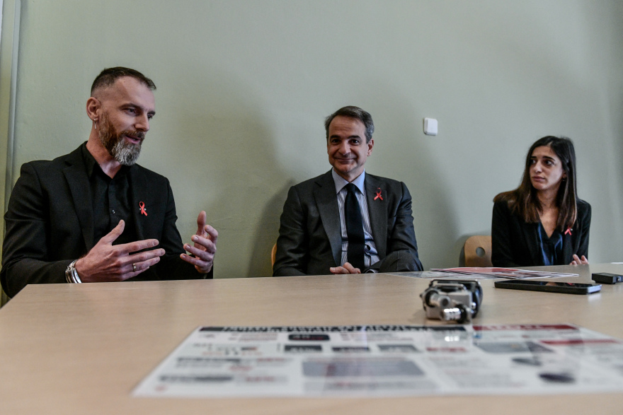 Μητσοτάκης: Το «ευχαριστώ» της Δήμητρας που ζει με HIV - «Μπορούμε κι εμείς να κάνουμε παιδάκι»