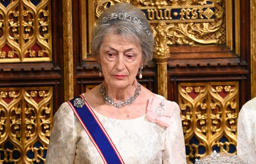 Μπάκιγχαμ: Την αντιπαθούσε η Νταϊάνα, τη λάτρευε η Ελισάβετ - Η νονά του Ουίλιαμ προκάλεσε ταραχή