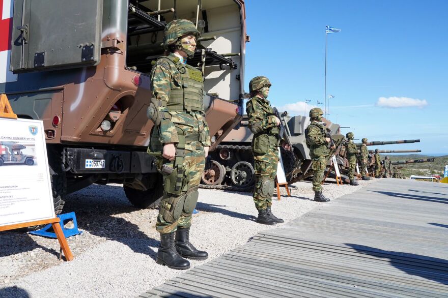 Άσκηση «Κολοσσός-22»: Παρουσία αρχηγού ΓΕΕΘΑ η τελική φάση της - Δείτε φωτογραφίες και βίντεο