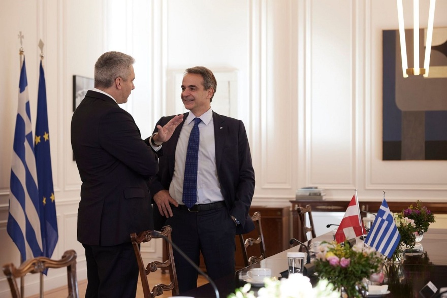Μητσοτάκης: Συναντήθηκε με τον Αυστριακό καγκελάριο - Μεταναστευτικό και ενέργεια στο τραπέζι