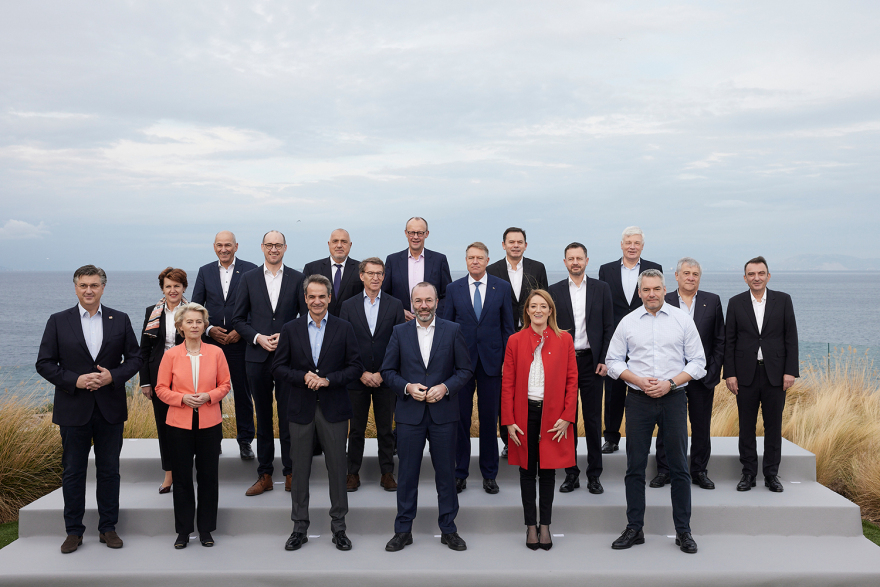 Ο Μητσοτάκης στο πρόγευμα εργασίας των ηγετών του ΕΛΚ