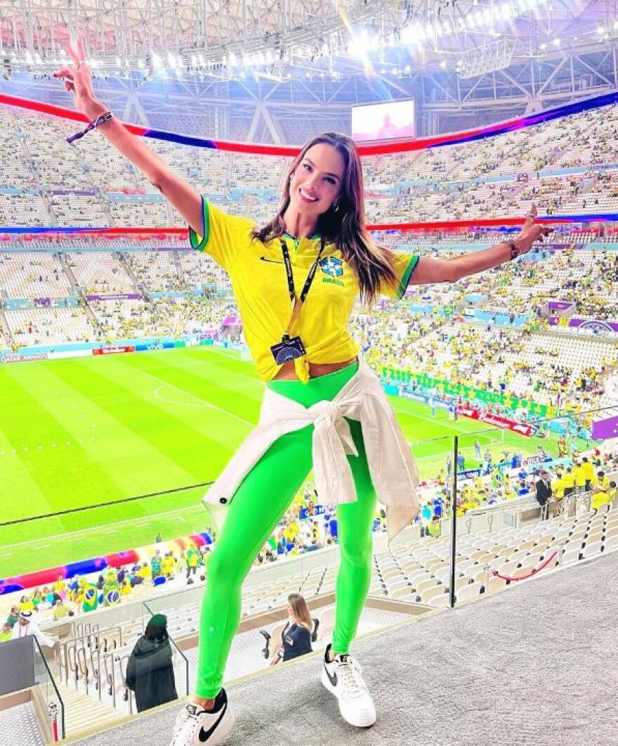 Μουντιάλ 2022: Στο Κατάρ με τη φανέλα με το Νο9 της Βραζιλίας η Αμπρόσιο