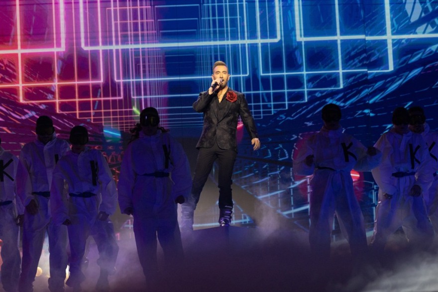 J2US: Πρώτο μουσικό σόου για ένα ακόμα Σαββατόβραδο