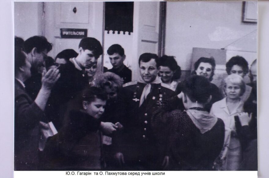 Μαθήματα ελληνικής γλώσσας στο βομβαρδιζόμενο Κίεβο