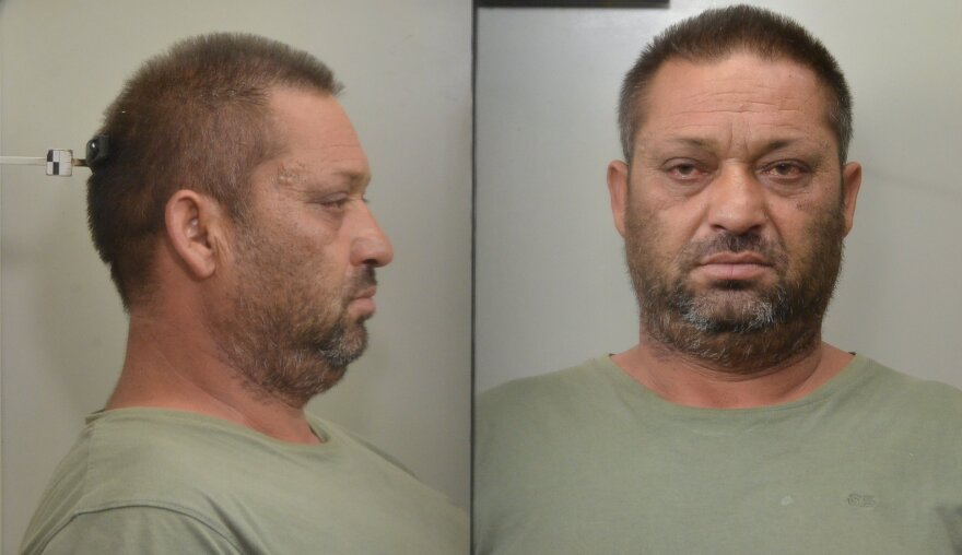 Δυτική Αττική: Στη δημοσιότητα τα στοιχεία συμμορίας που λήστευε ηλικιωμένες - Καρέ καρέ η στιγμή επίθεσης σε γυναίκα