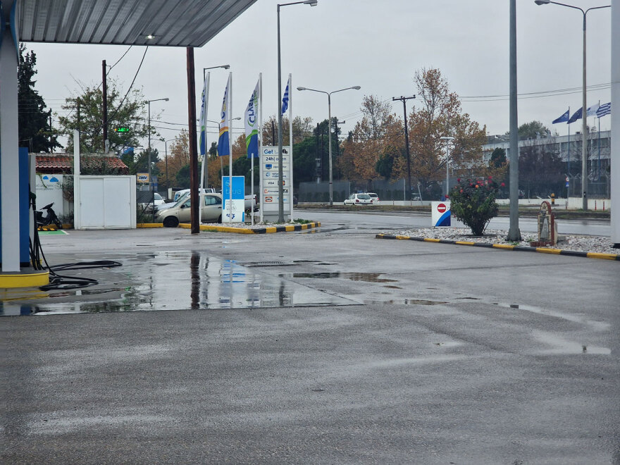 Θεσσαλονίκη: Σε κρίσιμη κατάσταση ο 16χρονος που τραυματίστηκε στην καταδίωξη