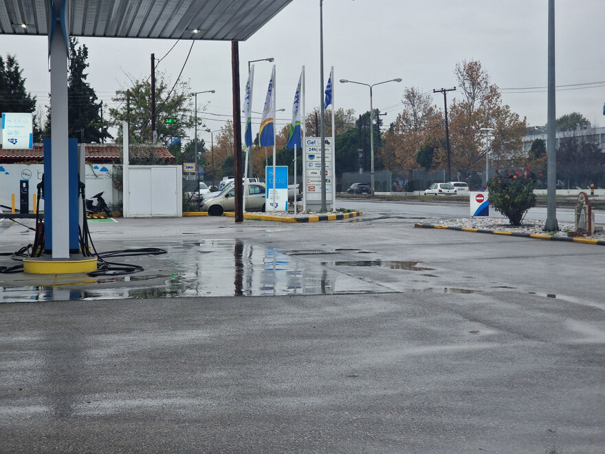 Θεσσαλονίκη: Σε κρίσιμη κατάσταση ο 16χρονος που τραυματίστηκε στην καταδίωξη