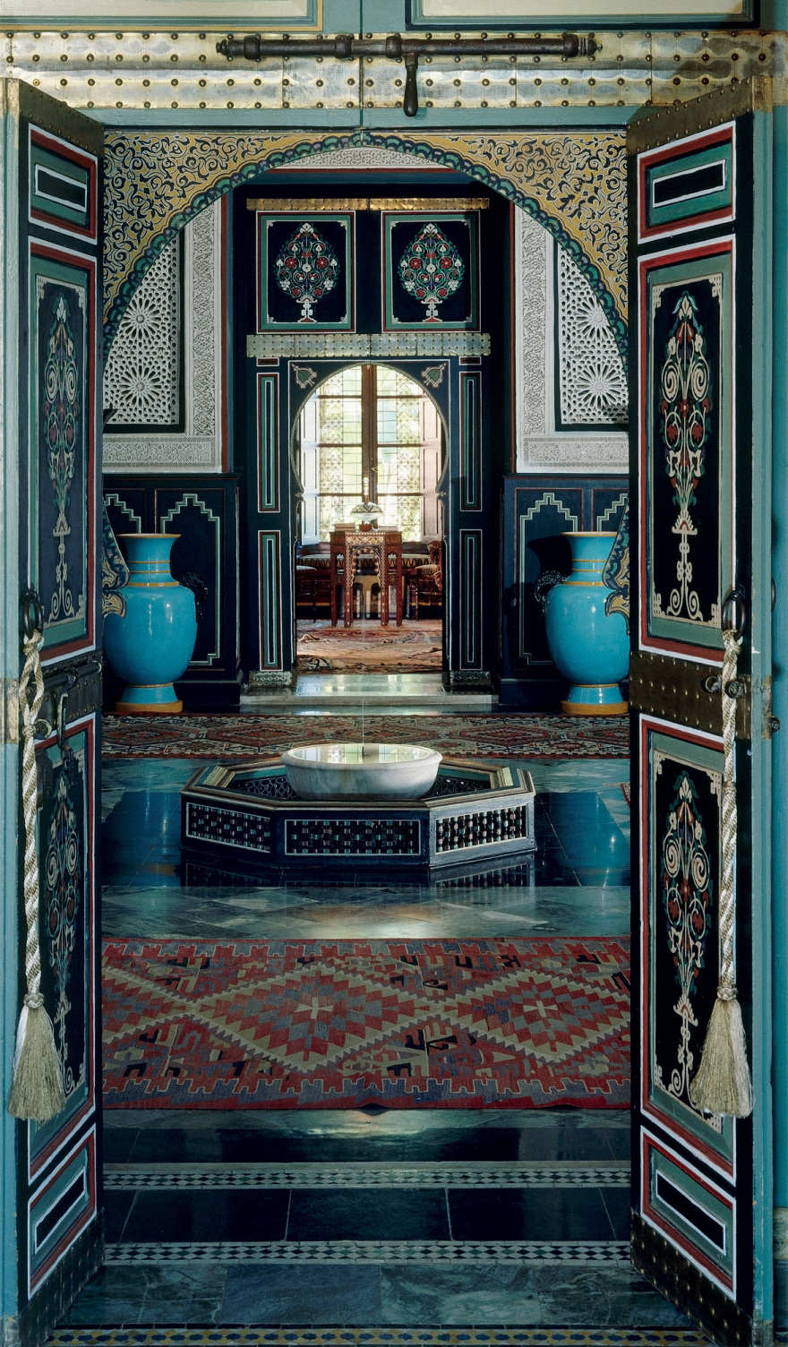 Ιβ Σεν Λοράν: Τα παλάτια του μόδιστρου