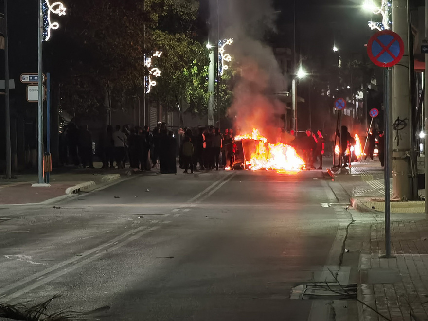 Ασπρόπυργος: Ρομά πυροβολούν αδιακρίτως ενώ περιπολούν αστυνομικοί