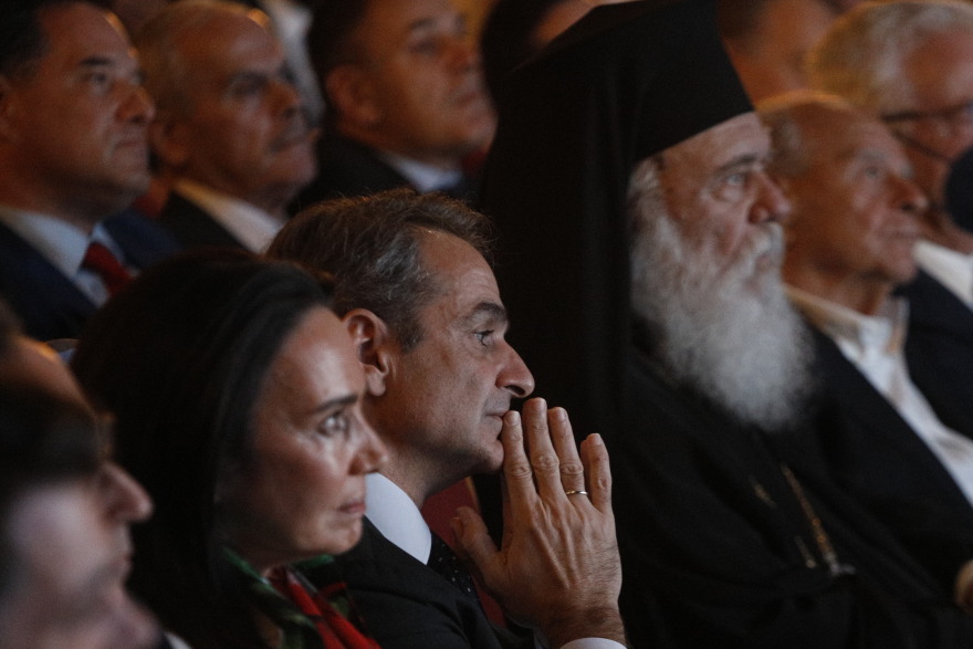 Μήνυμα «γαλάζιας» ενότητας στην πρεμιέρα του «Ιδρύματος Αντώνη Σαμαρά»