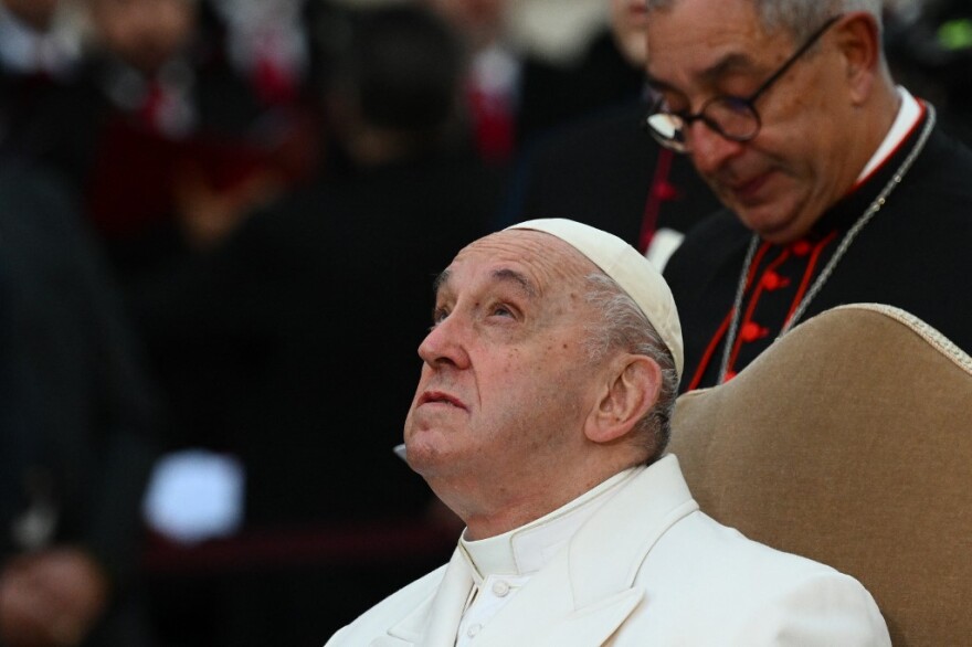 Ουκρανία: «Λύγισε» ο Πάπας - Δεν συγκράτησε τα δάκρυά του μιλώντας για τον πόλεμο