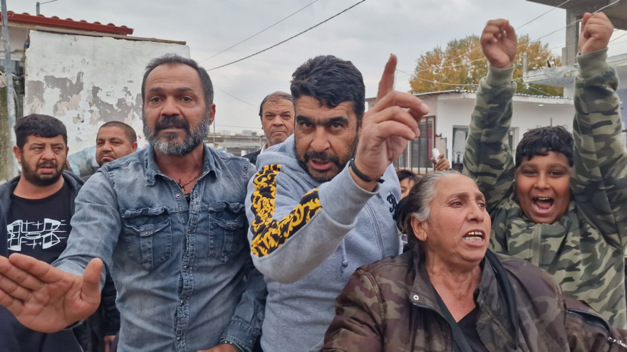 Θεσσαλονίκη: Αυτοψία στον οικισμό των Ρομά «Αγίας Σοφίας» - Απειλεί με αυτοδικία ο πατέρας του 16χρονου 