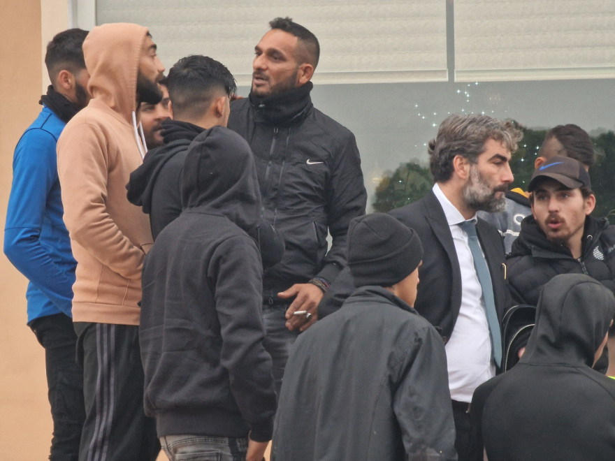 Θεσσαλονίκη: Αυτοψία από την οικογένεια του 16χρονου Ρομά στο σημείο των πυροβολισμών