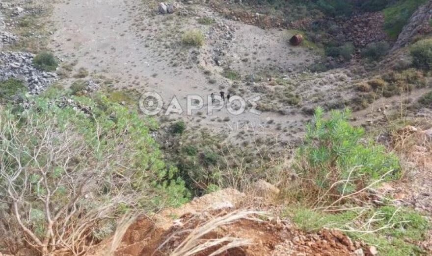 Διπλή αυτοκτονία στην Καλαμάτα: «Έχω θηλιά στο λαιμό» - Το σημείωμα και η εξομολόγηση 