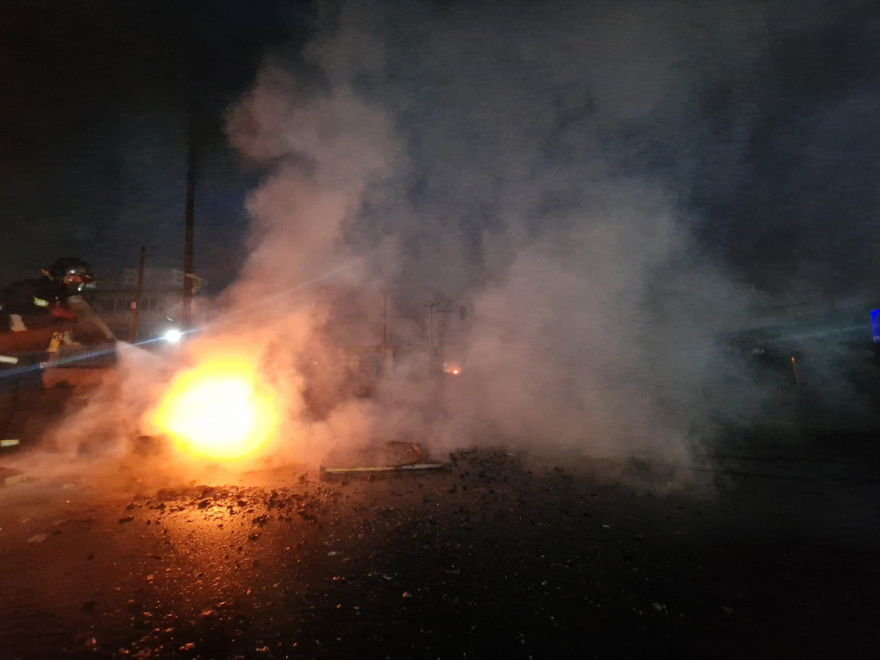 Θεσσαλονίκη: Πυροβόλησαν κατά αστυνομικών οι Ρομά - Η οικογένεια του 16χρονου ζήτησε να σταματήσουν τα επεισόδια