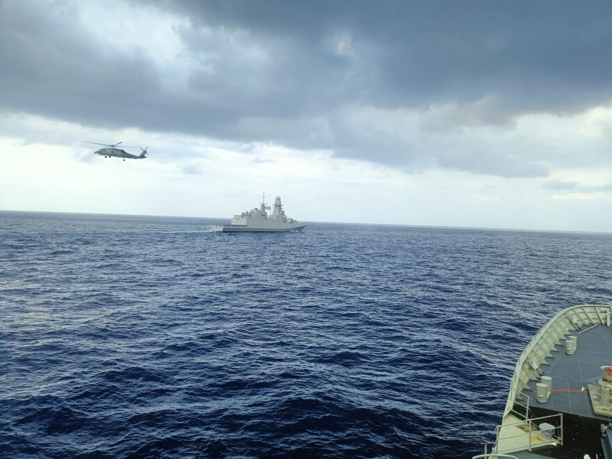 Πολεμικό Ναυτικό - ΓΕΕΘΑ: Η φρεγάτα «Σαλαμίς» έκανε συνεκπαίδευση με την αιγυπτιακή φρεγάτα ENS BERNEES