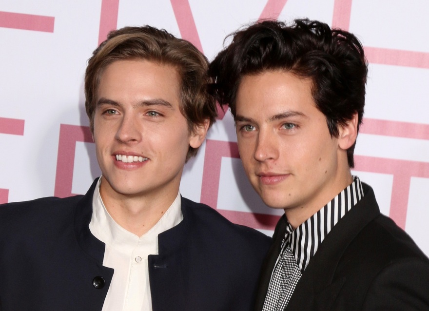 Σελένα Γκομέζ: Ο έρωτας της ζωής μου δεν ήταν ο Τζάστιν Μπίμπερ, αλλά ο Κόουλ Σπράους