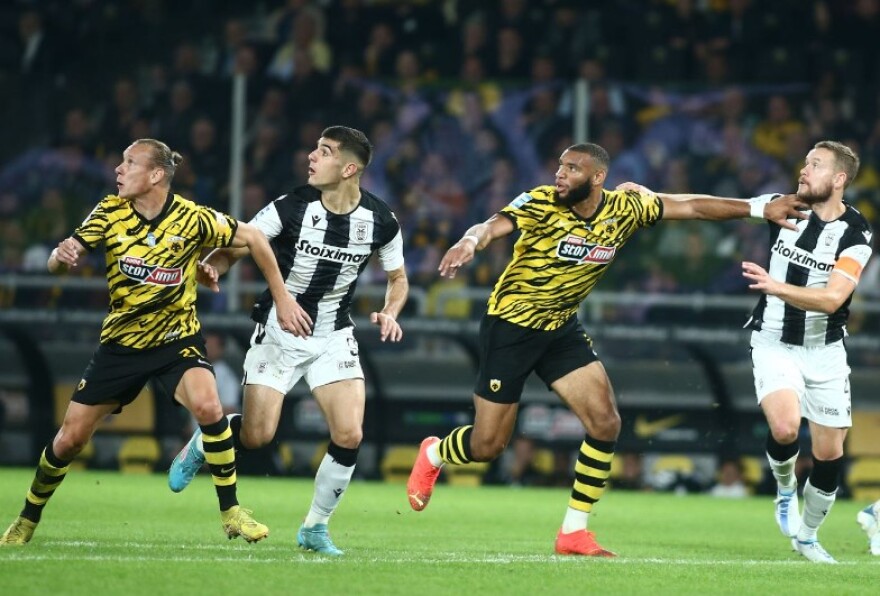 ΑΕΚ: Τα «δίδυμα» του Αλμέιδα στο κέντρο της άμυνας