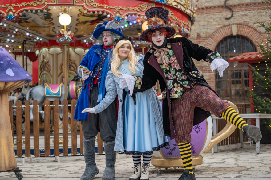 Χριστούγεννα: Πέντε πόλεις στην Ελλάδα που επενδύουν σε πάρκα ενισχύοντας τον τουρισμό τους