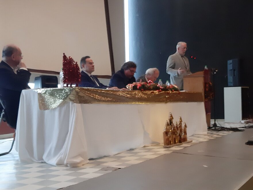 «Φύλλο Πορείας»: Το βιβλίο του Ν. Μανωλάκου παρουσιάστηκε σε εκδήλωση στην Αίγινα