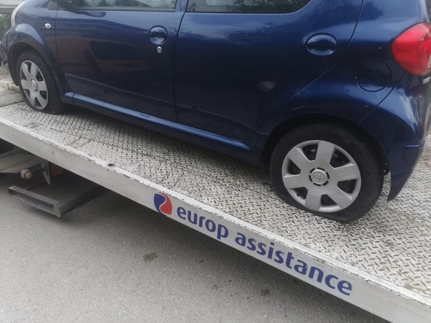 Ρόδος: Μπαράζ δολιοφθορών με 60 σκασμένα λάστιχα