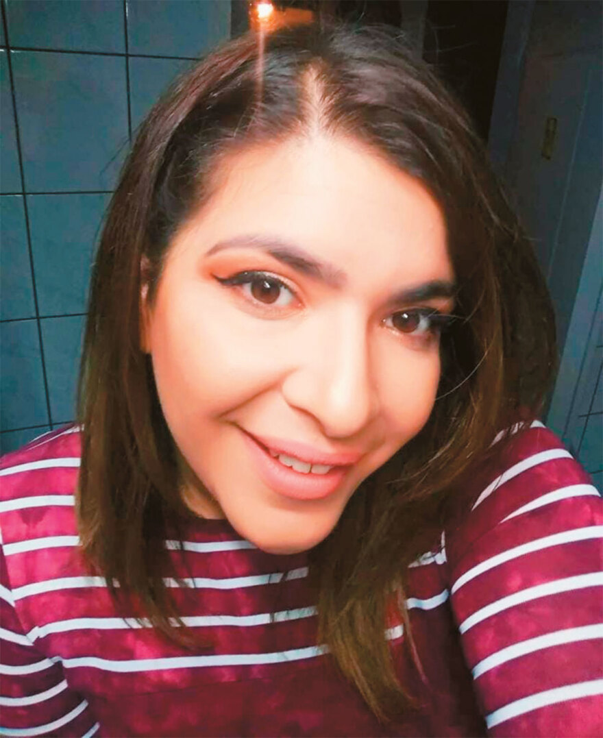 Ανδριανή Μανέττα: Μια Ελληνίδα ετοιμαζει την αντεπίθεση Καρόλου σε Χάρι - Μέγκαν