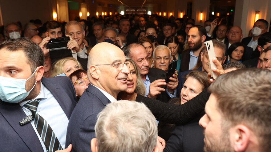 Πάνω από 4.000 άτομα στην εκδήλωση Δένδια στο Golf της Γλυφάδας