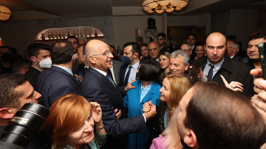 Πάνω από 4.000 άτομα στην εκδήλωση Δένδια στο Golf της Γλυφάδας