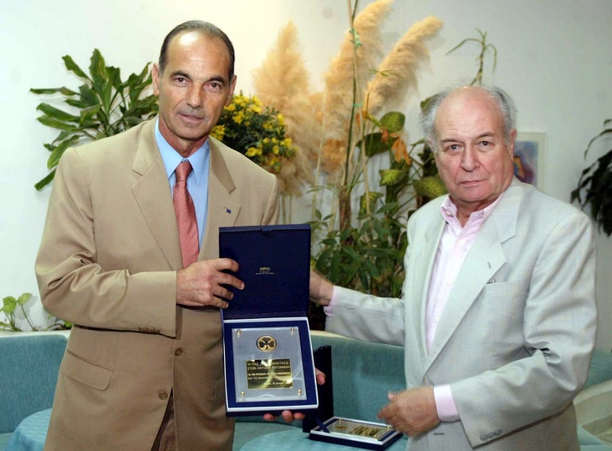 Σίγησε για πάντα η θρυλική φωνή του Γιάννη Διακογιάννη