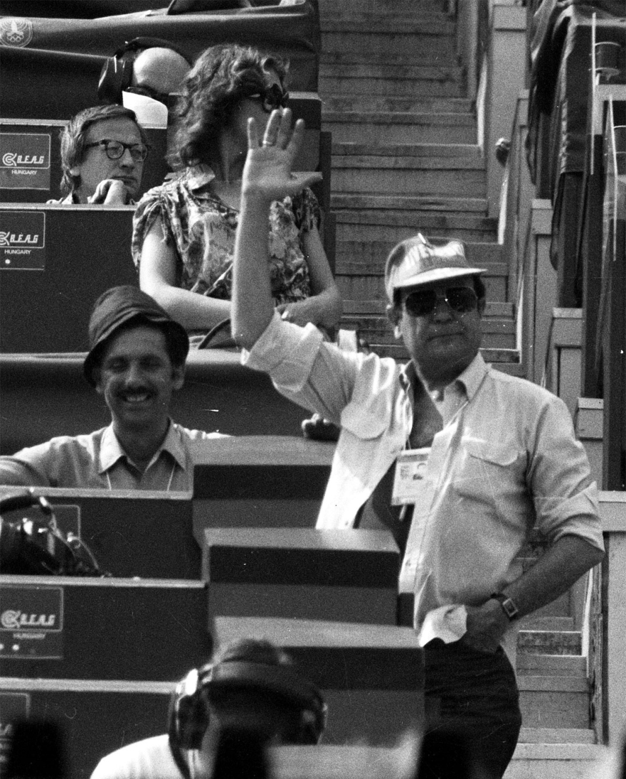 Γιάννης Διακογιάννης: Ο sports caster-θρύλος που ονειρευόταν να γίνει τενόρος