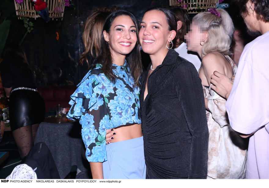 Σασμός: Οι πρωταγωνιστές της σειράς σε βραδινή έξοδο - Δείτε φωτογραφίες