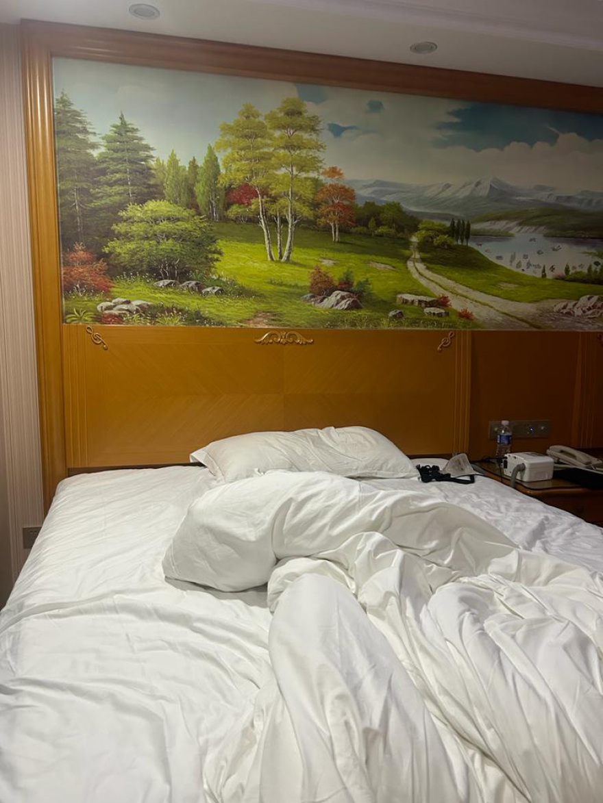 Κορωνοϊός - Κίνα: Τι αποκαλύπτει ο Έλληνας που «αποκλείστηκε» στην καραντίνα της Σανγκάης