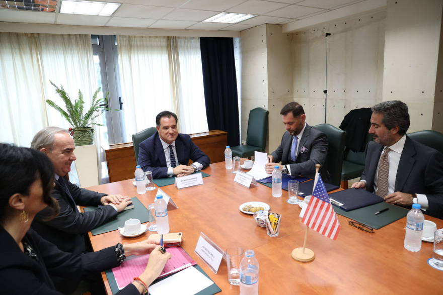 Ναυπηγεία Ελευσίνας: Υπεγράφη η συμφωνία Fincantieri – ONEX για την κατασκευή και συντήρηση κορβετών