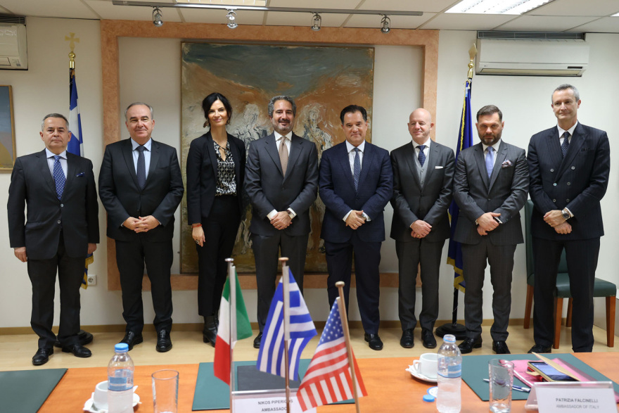 Ναυπηγεία Ελευσίνας: Υπεγράφη η συμφωνία Fincantieri – ONEX για την κατασκευή και συντήρηση κορβετών