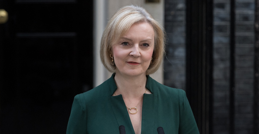 Πολιτική αστάθεια στη Βρετανία: Από το Brexit στην παραίτηση Στάρμερ και τον έβδομο πρωθυπουργό μέσα σε μια δεκαετία