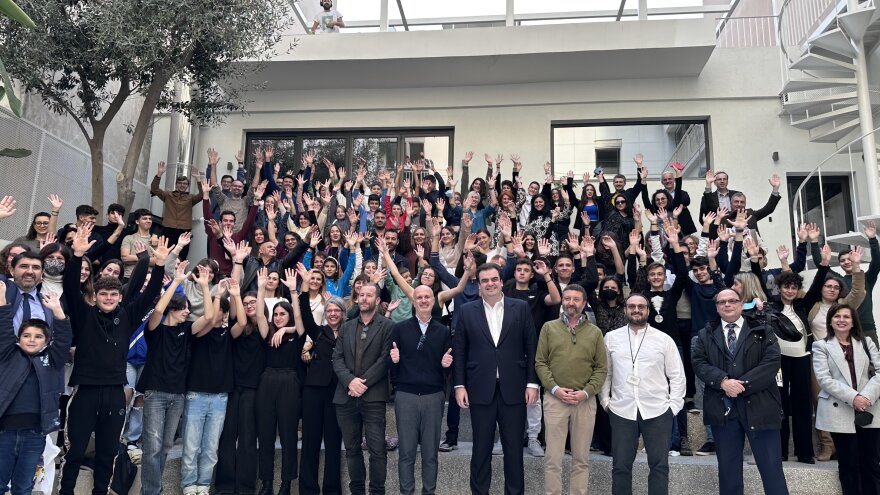 Πιερρακάκης σε μαθητές: Ο καλύτερος επαγγελματικός προσανατολισμός είναι να κάνετε αυτό που πραγματικά αγαπάτε