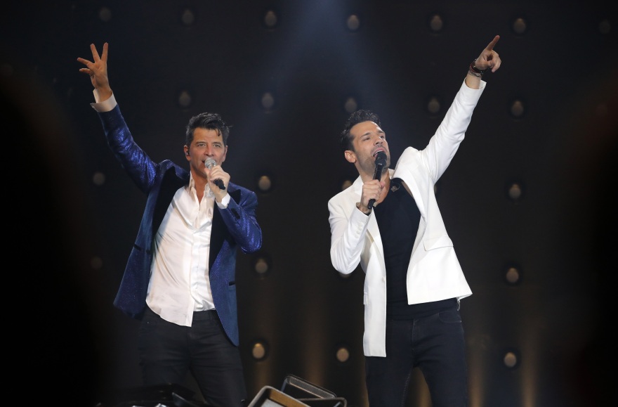 Παροξυσμός για τους σταρ της πίστας - Sold out τα μεγάλα σχήματα τις ημέρες των εορτών