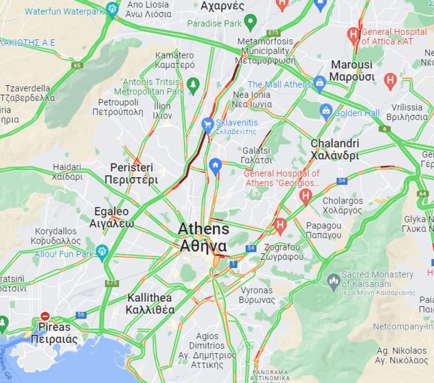 Κίνηση στους δρόμους: Μποτιλιάρισμα στην άνοδο και την κάθοδο του Κηφισού λόγω τροχαίου