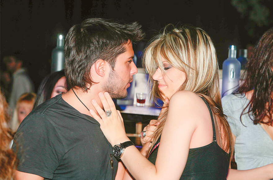 Qatargate - Εύα Καϊλή: Η άνοδος και η εκκωφαντική πτώση της ωραίας των Βρυξελλών