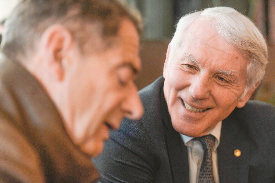 Δημήτρης Νανόπουλος: «Mε τη σημερινή τεχνολογία οι παρακολουθήσεις είναι παιδικό παιχνίδι»