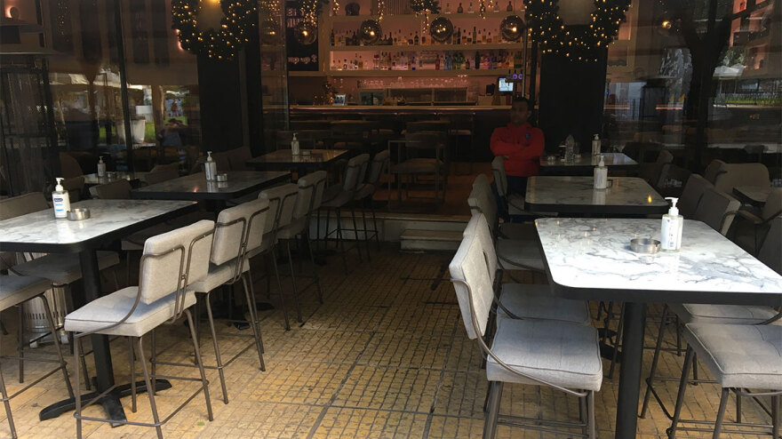 Νέα Σμύρνη: «Ούρλιαζαν ενώ έπεφταν οι σφαίρες», λέει αυτόπτης μάρτυρας