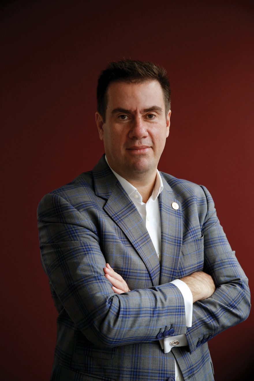 Εκτάκτως το Σάββατο με το Πρώτο Θέμα 