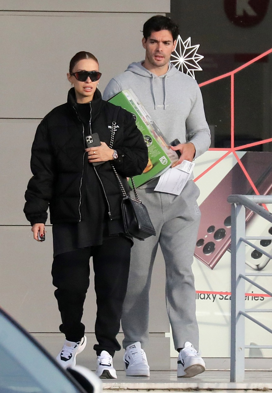 Ελένη Φουρέιρα: Απόλαυσε τα ψώνια της στη Γλυφάδα με τον Αλμπέρτο Μποτία