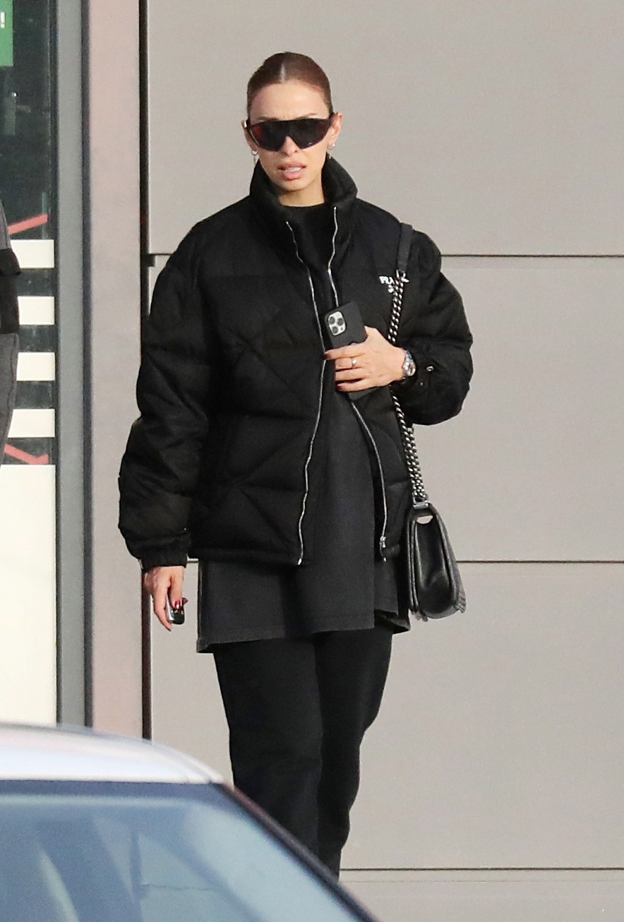 Ελένη Φουρέιρα: Απόλαυσε τα ψώνια της στη Γλυφάδα με τον Αλμπέρτο Μποτία