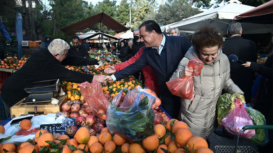 Γεωργιάδης για λαϊκές αγορές: Καλύτερες οι τιμές από πέρυσι, κόντρα στον πληθωρισμό
