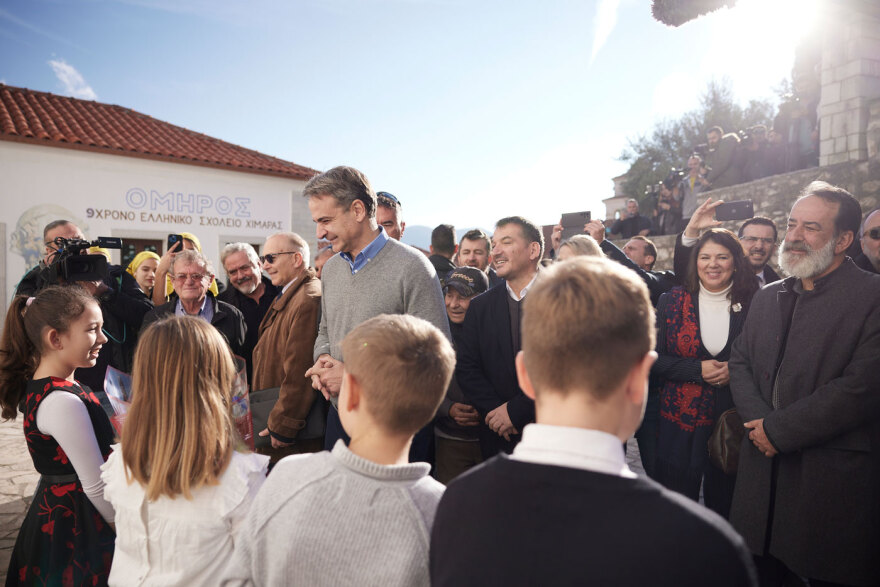 Στη Χειμάρρα ο Μητσοτάκης: Υποχρέωση της Αλβανίας να σέβεται τα δικαιώματά σας 