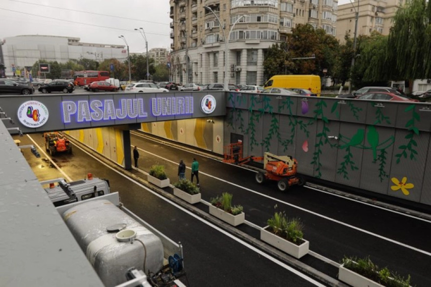 Ρουμανία: «Καρμανιόλα» η υπόγεια διάβαση που έγινε το δυστύχημα με το πούλμαν - Δείτε φωτογραφίες από άλλα ατυχήματα 